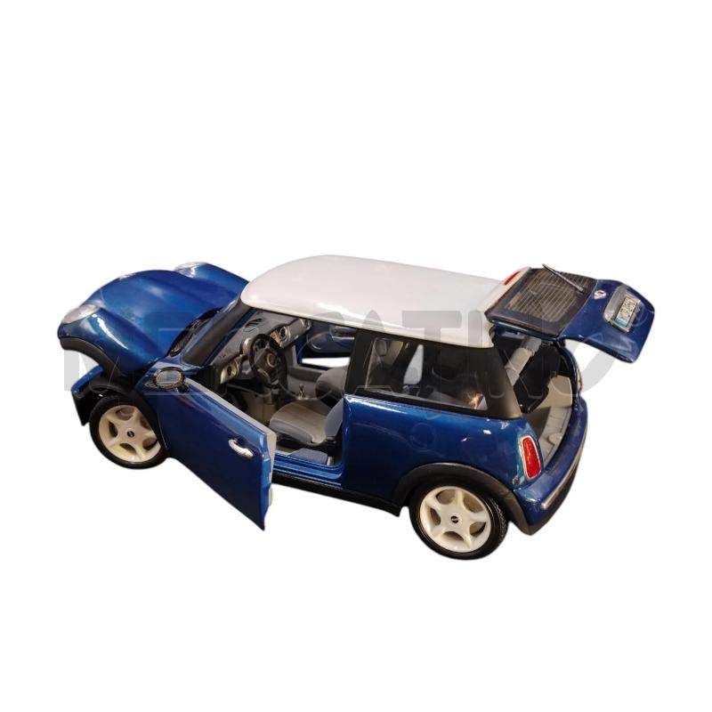 MODELLINO AUTO BURAGO MINI COPPER BLU  | Mercatino dell'Usato Bernareggio 2