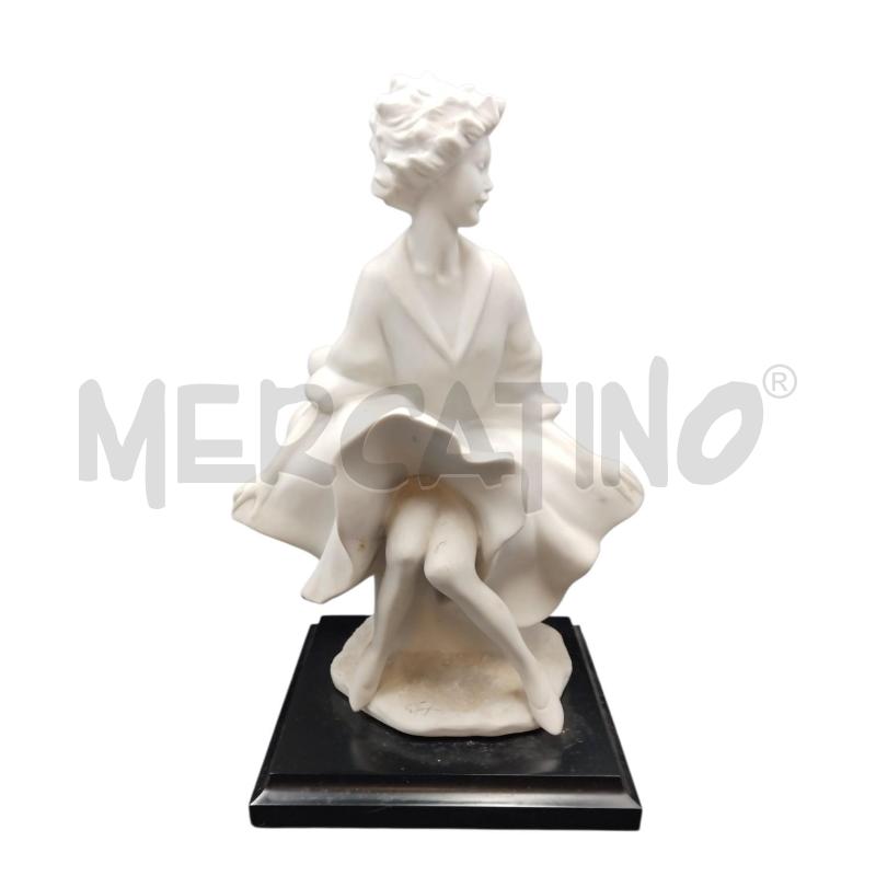 SCULTURA BNC DAMA N FIRMA  | Mercatino dell'Usato Bernareggio 1