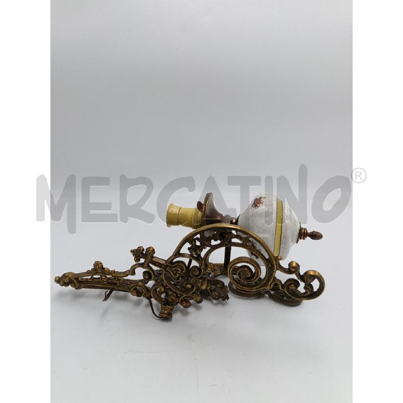 APPLIQUE BASE PORCELLANA E OTTONE | Mercatino dell'Usato Milano centrale 2