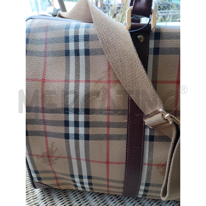 BORSONE BURBERRY PELLE | Mercatino dell'Usato Milano centrale 2