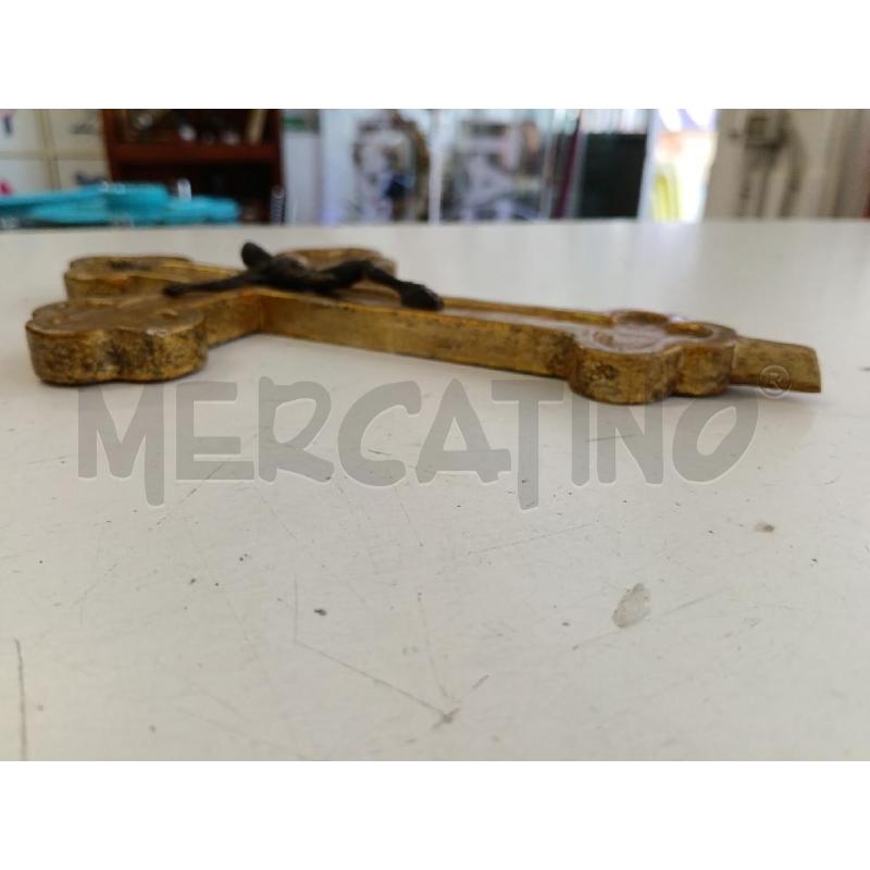 CROCIFISSO DORATO CRISTO BRONZO | Mercatino dell'Usato Milano centrale 2