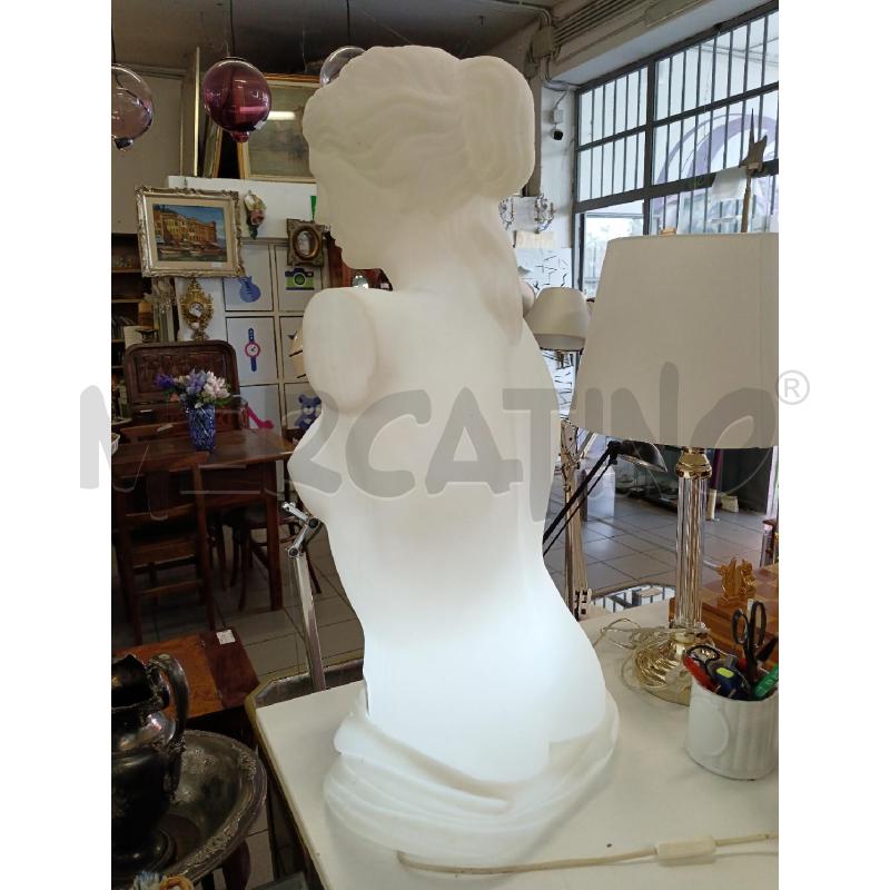 LAMPADA VENERE DI MILO  | Mercatino dell'Usato Milano centrale 2