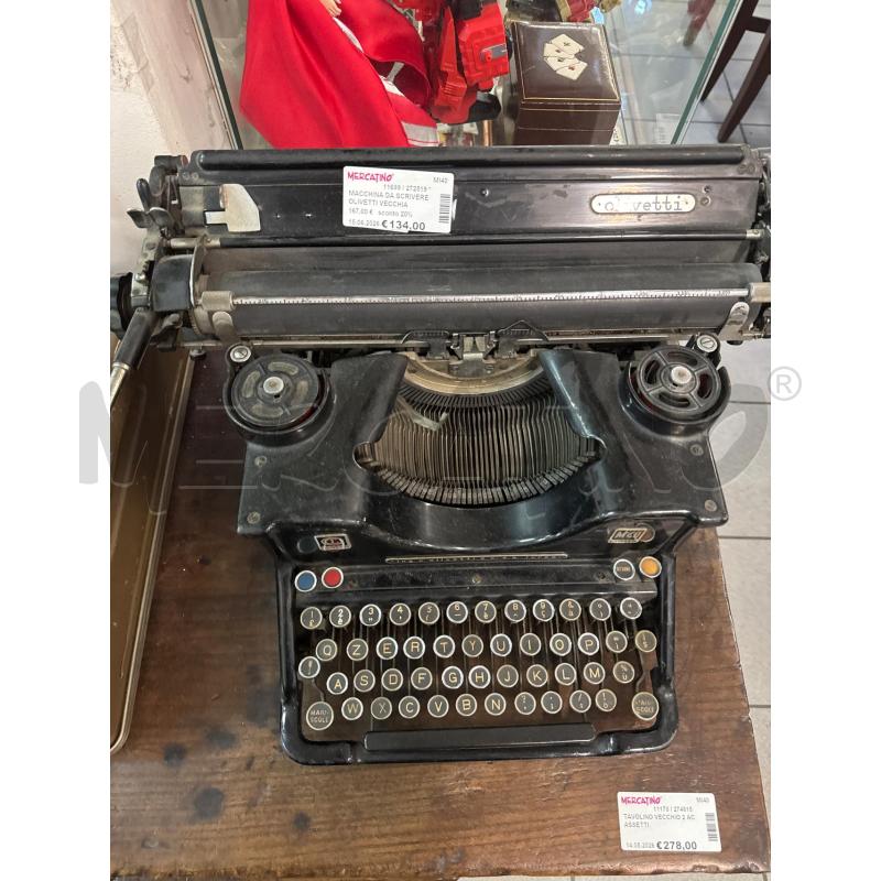 MACCHINA DA SCRIVERE OLIVETTI VECCHIA  | Mercatino dell'Usato Milano centrale 1