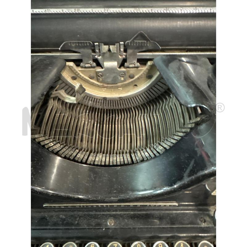 MACCHINA DA SCRIVERE OLIVETTI VECCHIA  | Mercatino dell'Usato Milano centrale 3