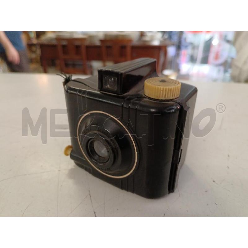 MACCHINA FOTOGRAFICA BABY BROWNIE   | Mercatino dell'Usato Milano centrale 1
