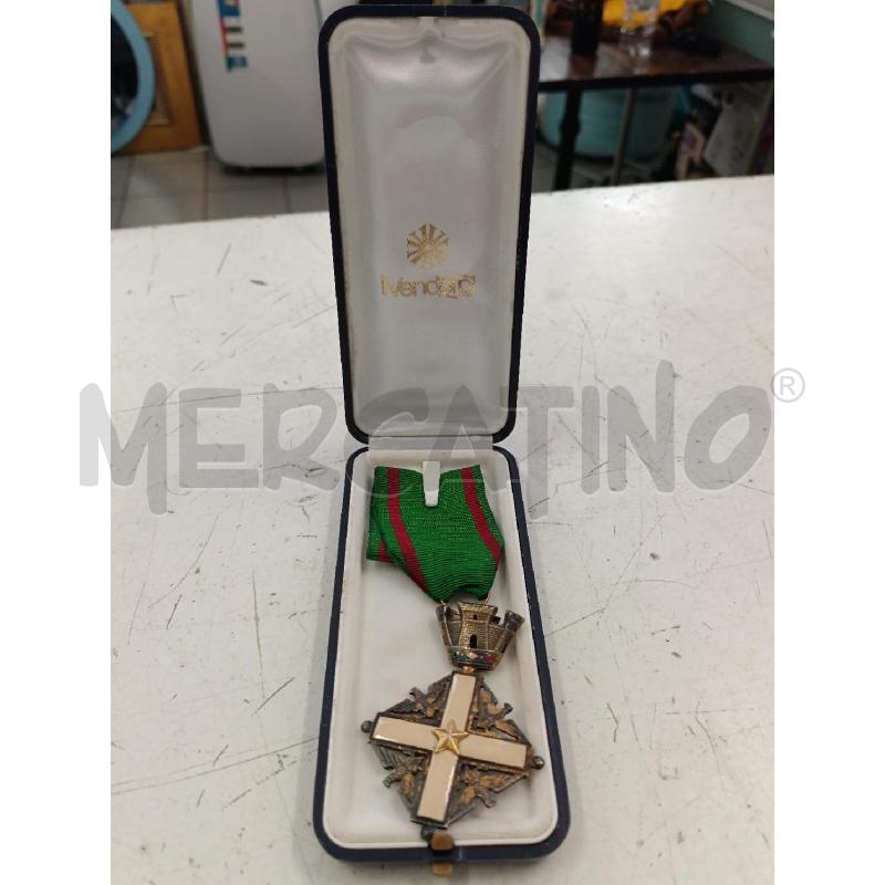 MEDAGLIA CROCE AL MERITO CAVALIERE REP.  | Mercatino dell'Usato Milano centrale 1