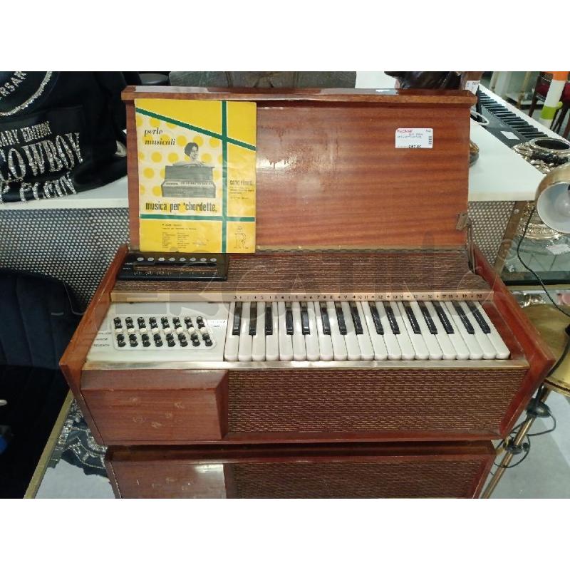 ORGANETTO VINTAGE  | Mercatino dell'Usato Milano centrale 1