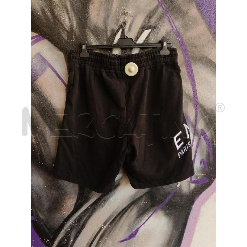 PANTALONCINO UOMO GIVENCHY | Mercatino dell'Usato Milano centrale 3