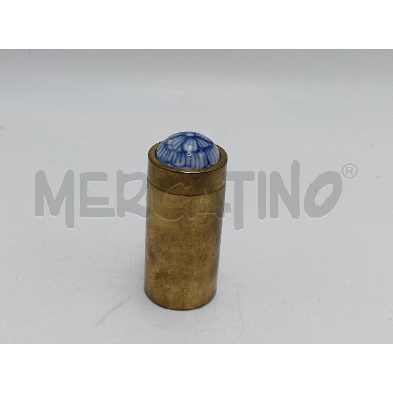 SCATOLINA CILINDRICA ORIENTALE OTTONE | Mercatino dell'Usato Milano centrale 1