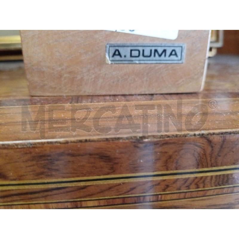 SCULTURA GESSO VISO UOMO AUTORE DUMA  | Mercatino dell'Usato Milano centrale 3