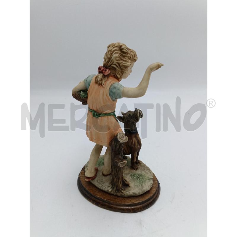 STATUA BIMBA CON CANE | Mercatino dell'Usato Milano centrale 2