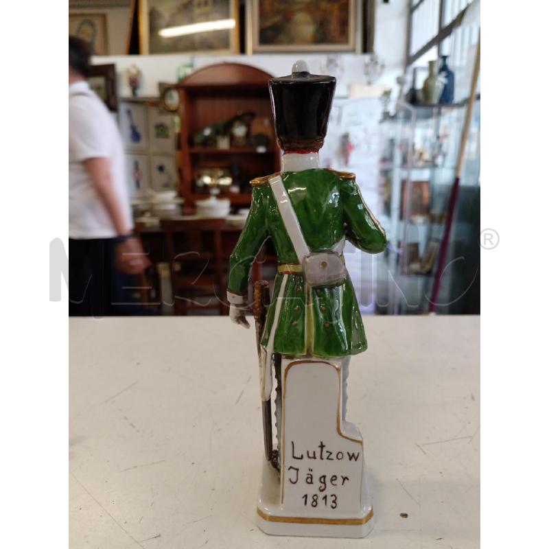 STATUA CAPODIMONTE LUTZOW JAGER  | Mercatino dell'Usato Milano centrale 2