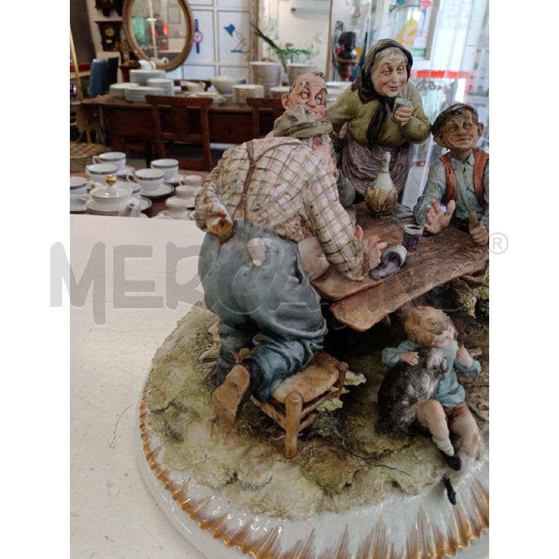 STATUA CAPODIONTE SCENA OSTERIA  | Mercatino dell'Usato Milano centrale 3
