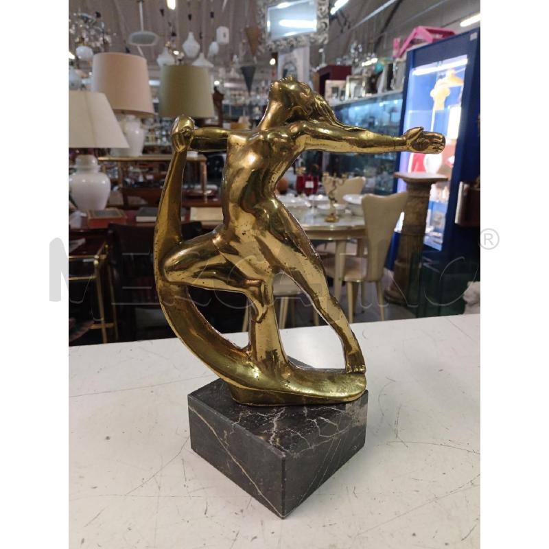 STATUA DANZATRICE SU BASE MARMO  | Mercatino dell'Usato Milano centrale 1