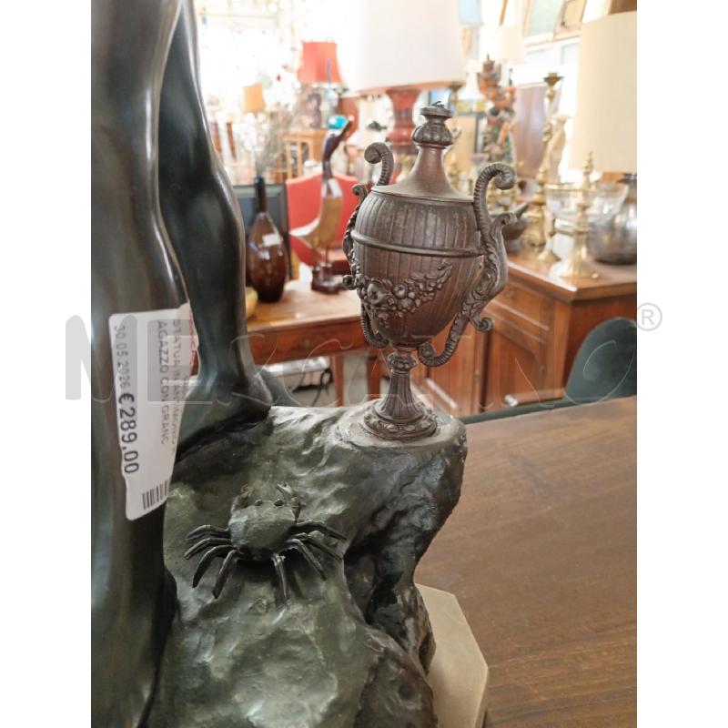 STATUA IN ANTIMONIO RAGAZZO CON GRANCHIO | Mercatino dell'Usato Milano centrale 3