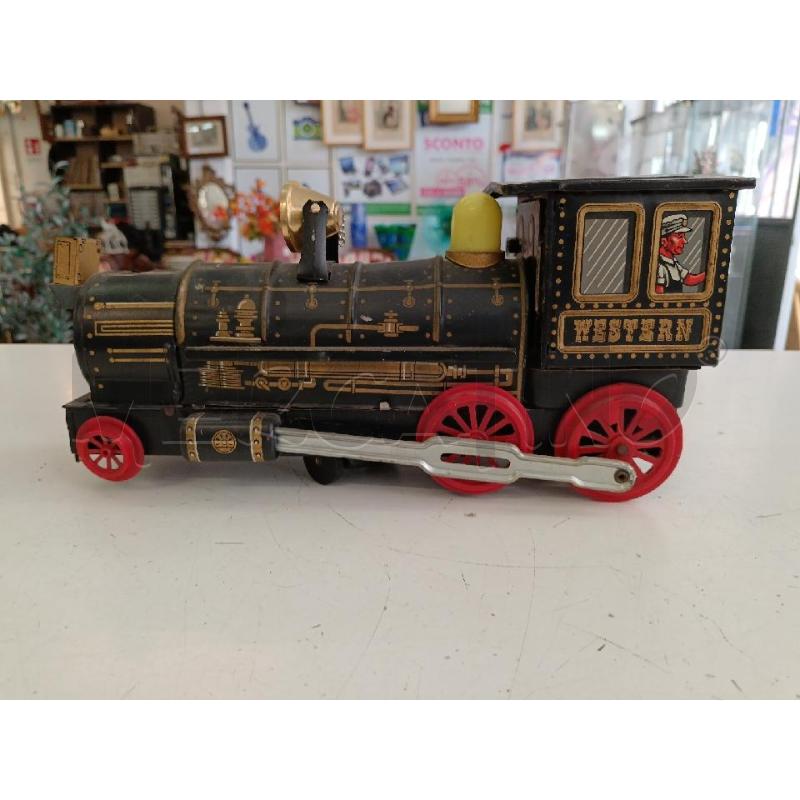 TRENINO VINTAGE LAMIERA  | Mercatino dell'Usato Milano centrale 3