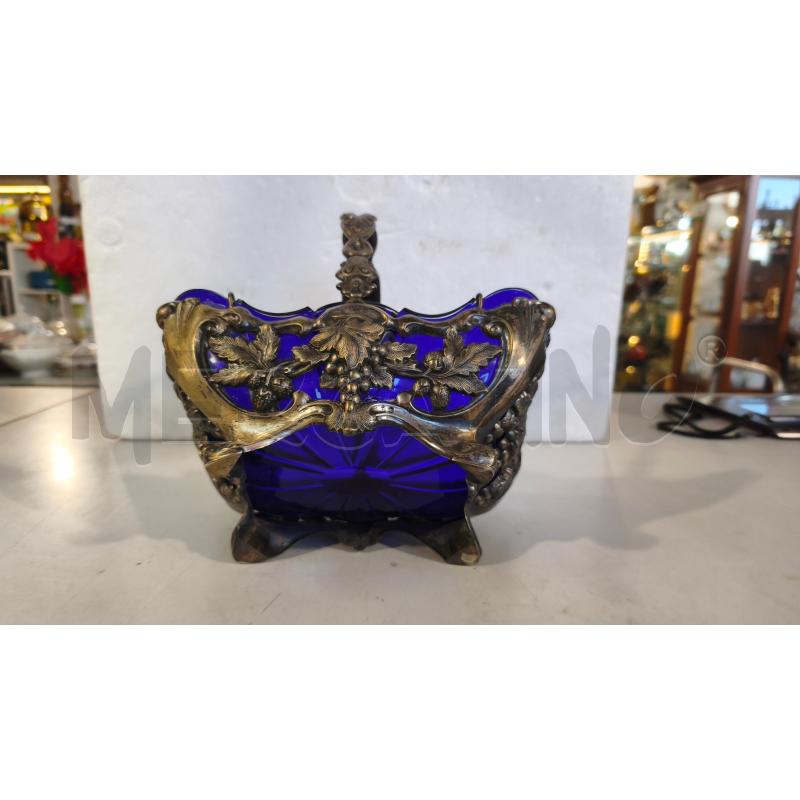 142GR - ANTICO CESTINO VETRO BLU PORTA BON BON ### MANICO PIEGHEVOLE | Mercatino dell'Usato Modena 2