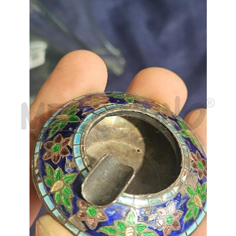 32 GR - POSA CENERE ### DECORI VITREI FIORI | Mercatino dell'Usato Modena 3
