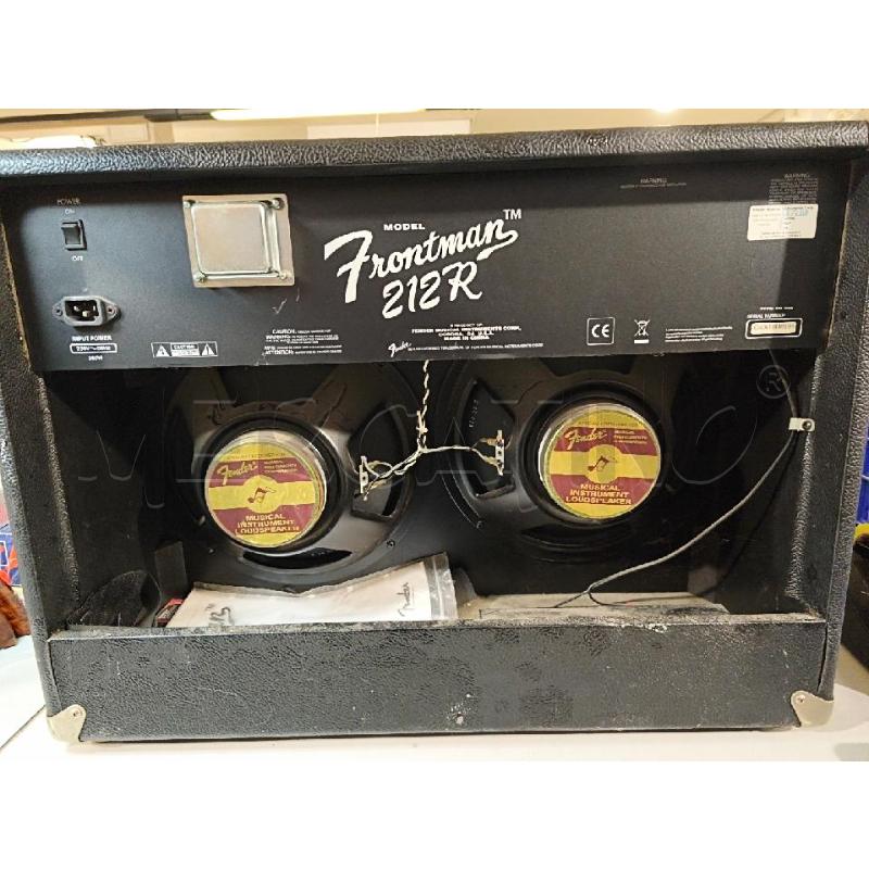 AMPLIFICATORE FENDER 212R VERIFICATA ACCENSIONE | Mercatino dell'Usato Modena 4