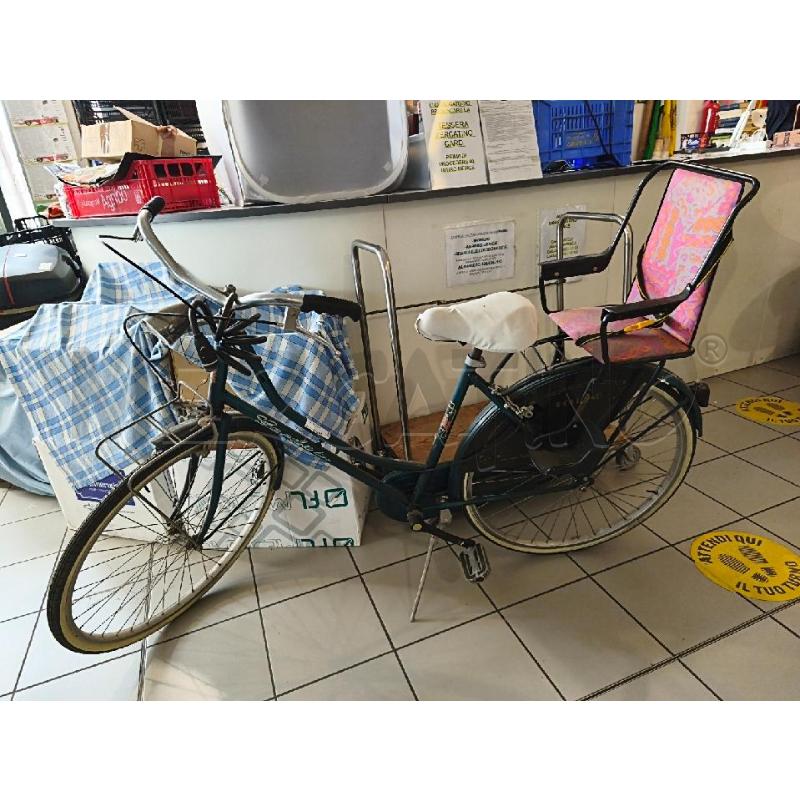 BICICLETTA DONNA GARDA LINE PORTA PACCHI E HOLLAND SEGGIOLINO  | Mercatino dell'Usato Modena 1