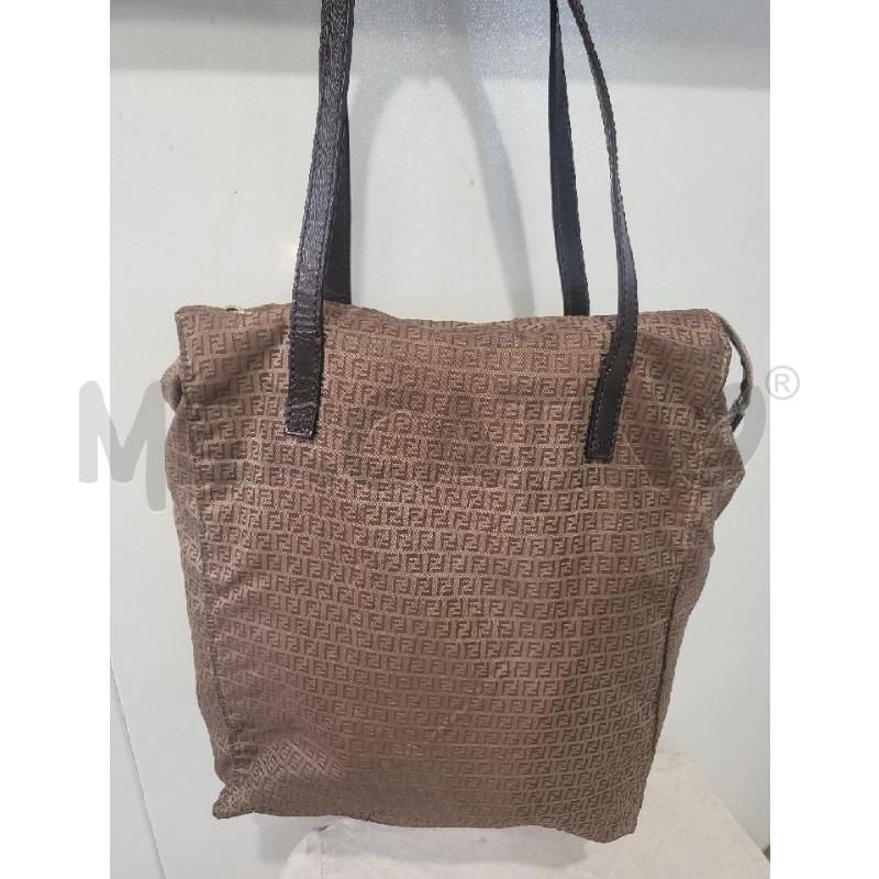 BORSA DONNA FENDI NYLON VINTAGE | Mercatino dell'Usato Modena 1