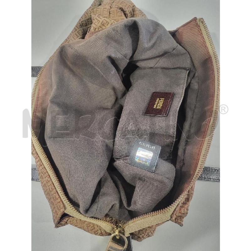 BORSA DONNA FENDI NYLON VINTAGE | Mercatino dell'Usato Modena 5