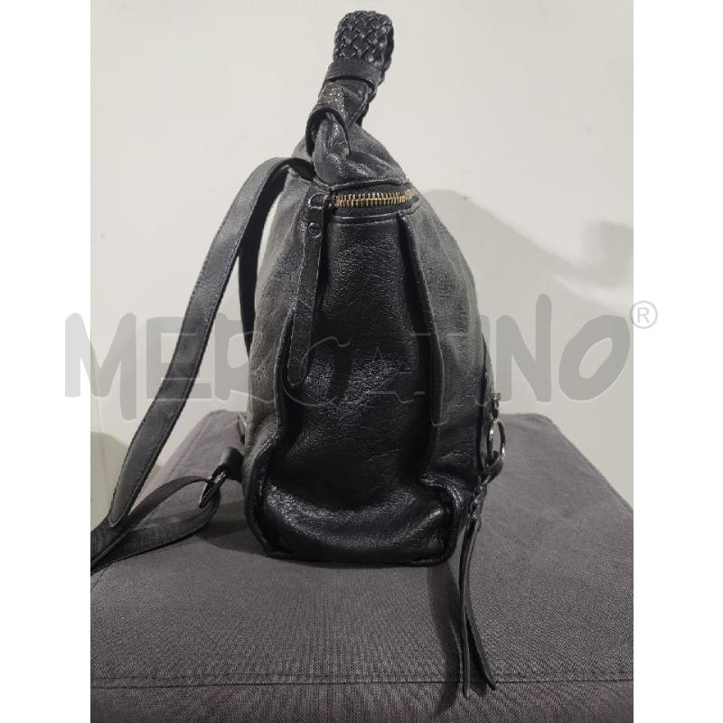 BORSA DONNA NERA A ZAINO BATA | Mercatino dell'Usato Modena 4