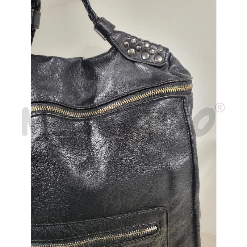 BORSA DONNA NERA A ZAINO BATA | Mercatino dell'Usato Modena 5