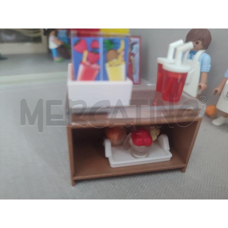 CASA PLASTICA NEGOZIO 3 PIANI CON ARREDIE ACCESSORI | Mercatino dell'Usato Modena 1