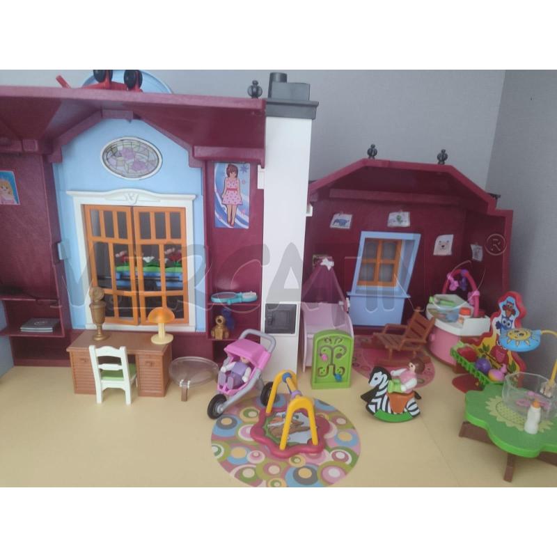 CASA PLASTICA PLAY MOBIL DOLL +CON 8 STANZE ACCESSORI | Mercatino dell'Usato Modena 1