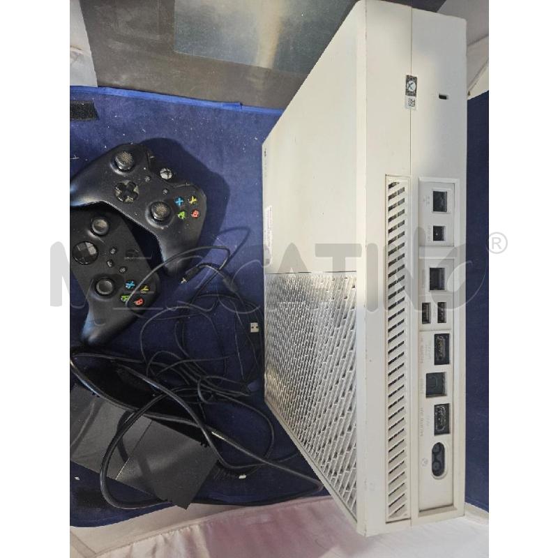 CONSOLLE XBOX ONE 1540 +2 CONTROLLER BIANCA | Mercatino dell'Usato Modena 2