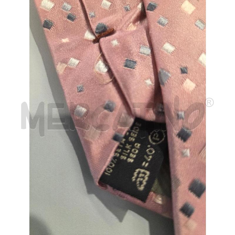 CRAVATTA ROSA QUADRETTI GRIGI ERMENEGILDO ZEGNA | Mercatino dell'Usato Modena 3