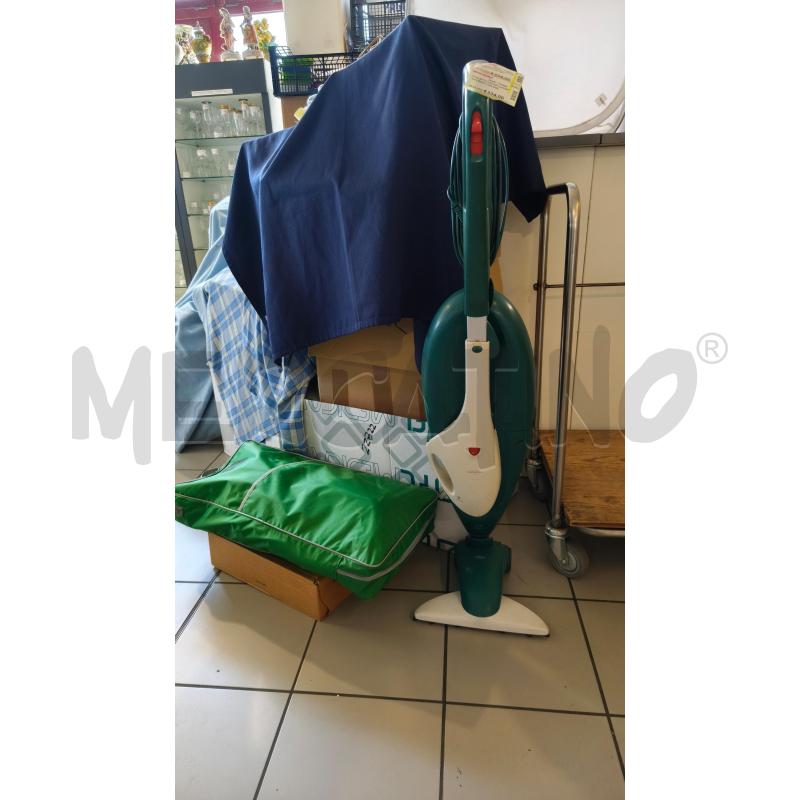 FOLLETTO VK136+ LAVAPAVIMENTI CON SACCA ACCESSORI | Mercatino dell'Usato Modena 1