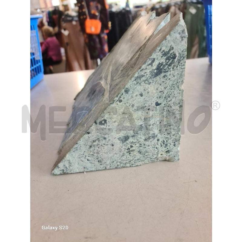 GIANO BIFRONTE PIETRA TRIANGOLARE | Mercatino dell'Usato Modena 5