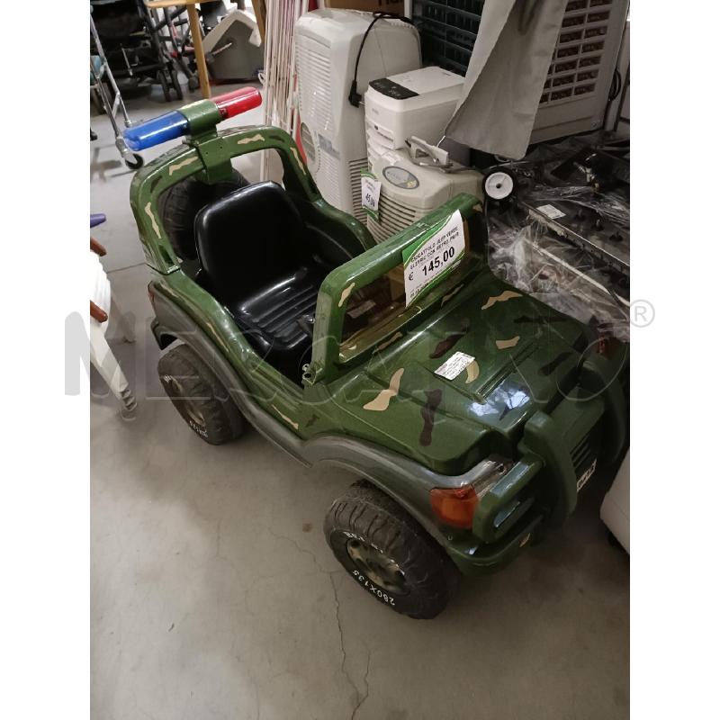 GIOCATTOLO JEEP VERDE ELETRIC CON RETRO PM10  | Mercatino dell'Usato Modena 4