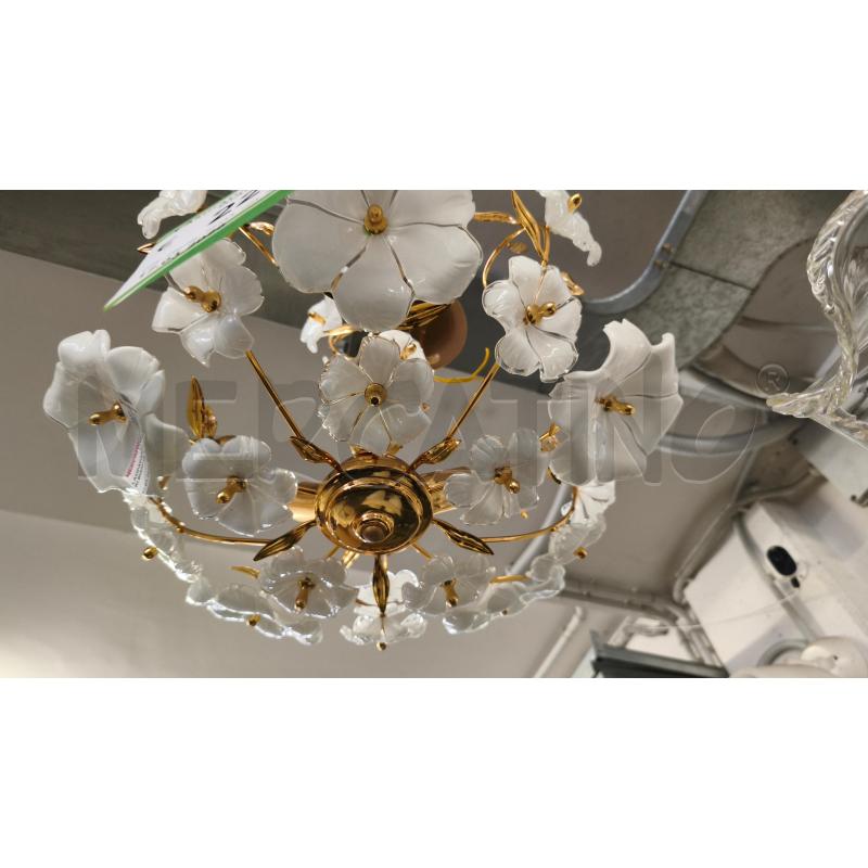 LAMPADARIO MURANO FIORI BIANCHI E OTT. | Mercatino dell'Usato Modena 2