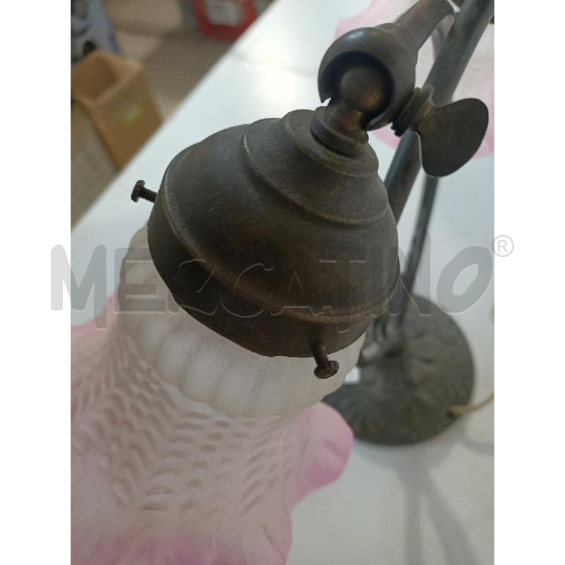 LAMPADA DUE BRACCI PARALUME VETRO SATINATO ROSA | Mercatino dell'Usato Modena 3