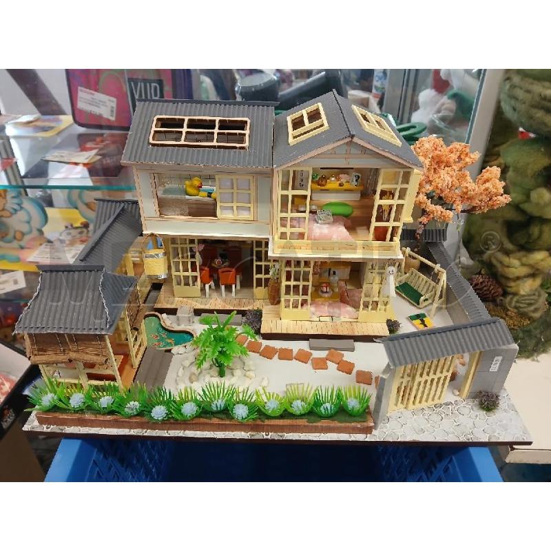 MINIATURA CASA GIAPPONESE CARILLON SI ILLUMINA | Mercatino dell'Usato Modena 1