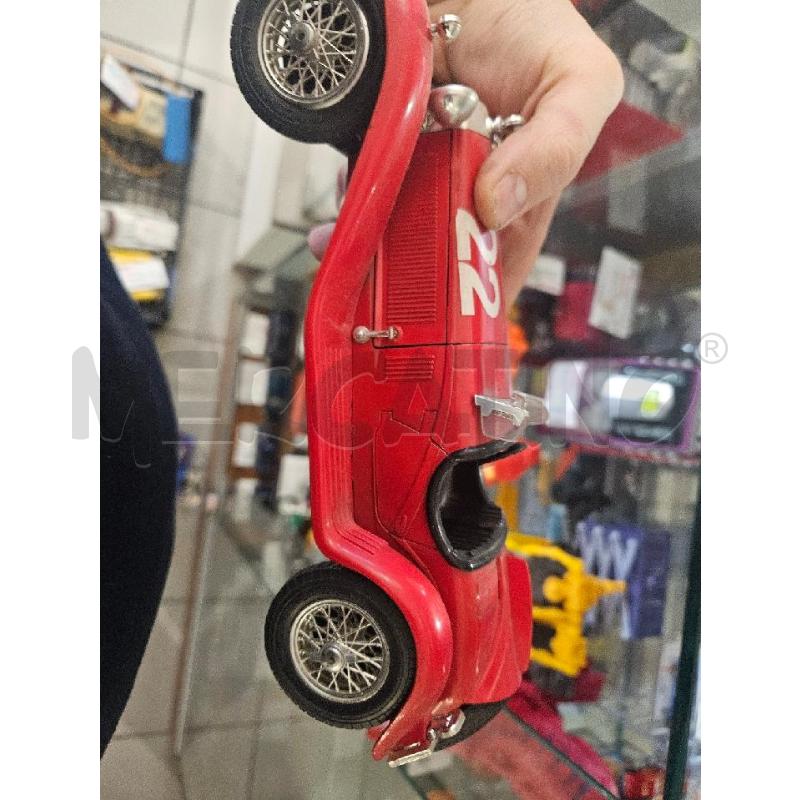 MOD. AUTO ALFA ROMEO 2300 SPIDER 1932 1/18 BURAGO 3008 ROSSA 22  | Mercatino dell'Usato Modena 2