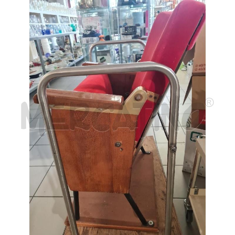 POLTRONA CINEMA LEGNO ROSSA  | Mercatino dell'Usato Modena 5