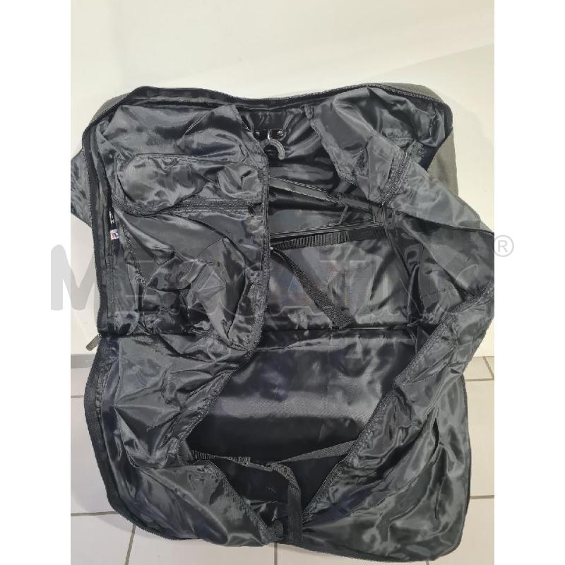 PORTA ABITI VERDE TESSUTO FILA | Mercatino dell'Usato Modena 3