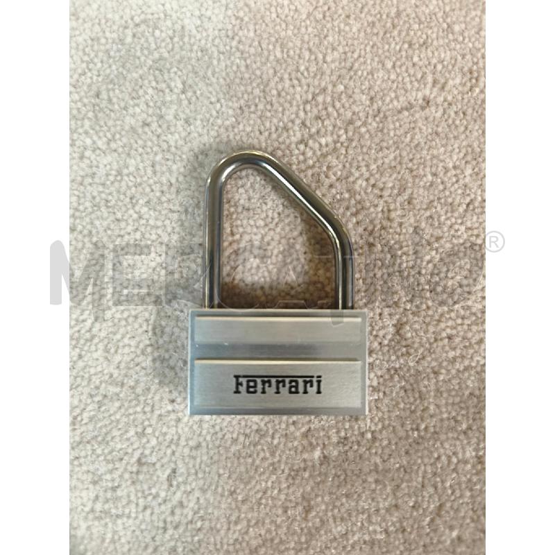 PORTA CHIAVI CARTIER FERRARI KEYRING | Mercatino dell'Usato Modena 2