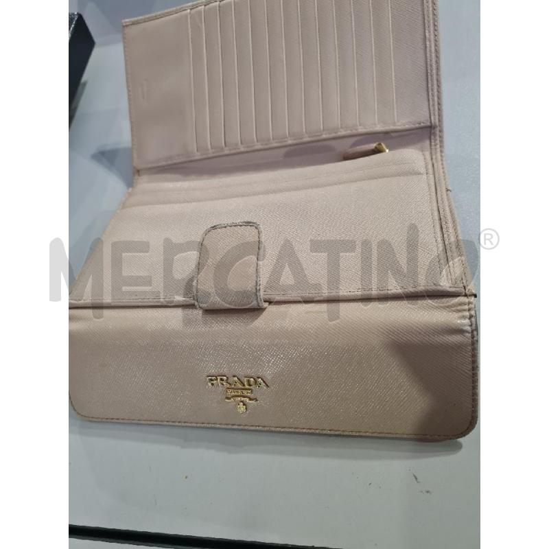 PORTA FOGLIO PRADA ROSA CHIARO CON SCAT | Mercatino dell'Usato Modena 3