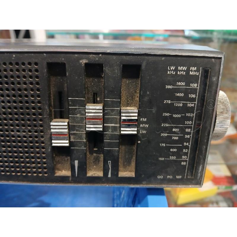 RADIO GRUNDIG SONO CLOCK 320 | Mercatino dell'Usato Modena 3