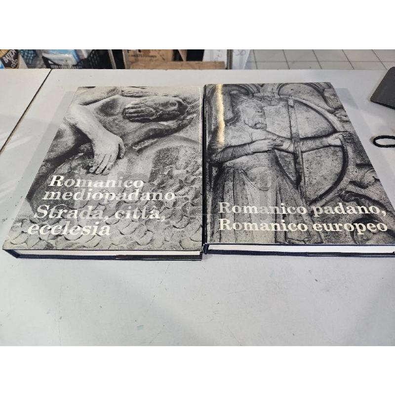 ROMANICO PADANO ROMANICO MEDIOPADANO 2 VOLUMI LIBRO ARTE | Mercatino dell'Usato Modena 1