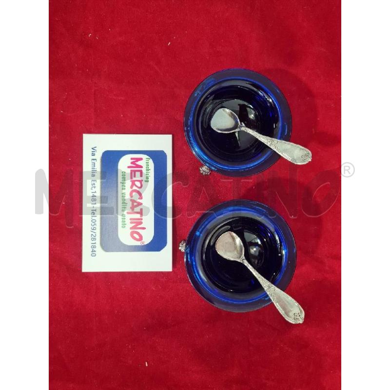 SALE E PEPE PZ 2 ### TREPPIEDI GR 53 VETRO BLU CUCCHIANI | Mercatino dell'Usato Modena 2