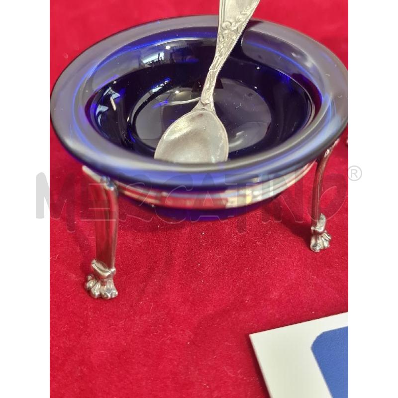 SALE E PEPE PZ 2 ### TREPPIEDI GR 53 VETRO BLU CUCCHIANI | Mercatino dell'Usato Modena 4