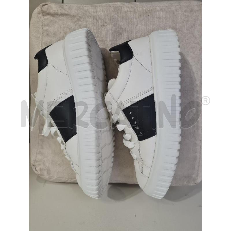 SCARPE UOMO HOGAN BIANCO NERO | Mercatino dell'Usato Modena 5