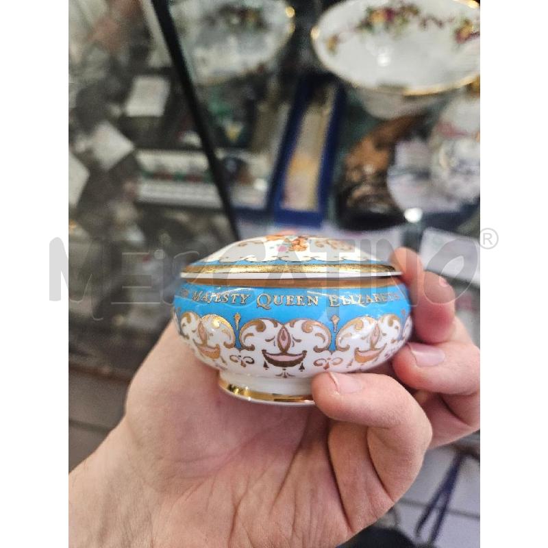 SCATOLA PRCLL TONDA 2002 ROYAL COLLECTION | Mercatino dell'Usato Modena 4