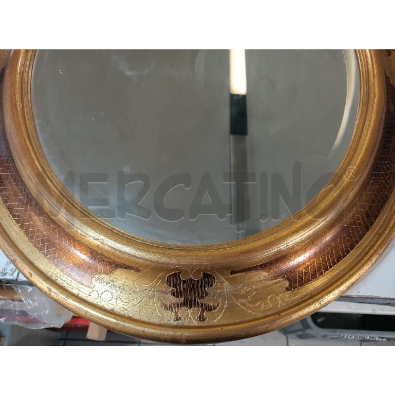 SPECCHIO OVALE 86X67CM CORNICE LEGNO DORATA | Mercatino dell'Usato Modena 2